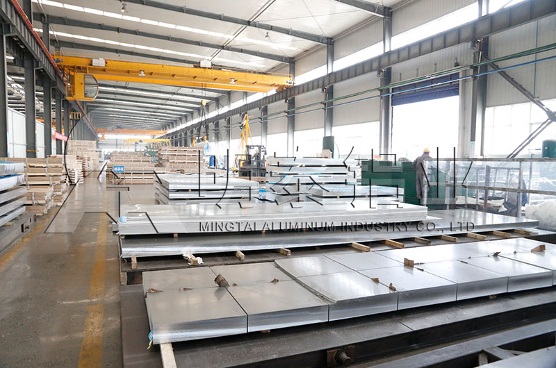 铝镁锰合金屋面板用3003/3004铝板厂家_价格