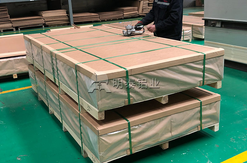 易拉罐罐底料3004铝板直销厂家_明泰铝业_价格低
